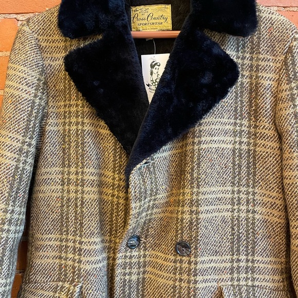 Vintage wool plaid button up jacket - Picture 2 of 5